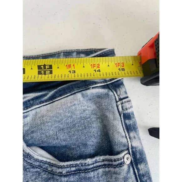 Women's KanCan Jeans Skinny Stonewash Sz 9 Blue Heavily Distressed Patches 0100 - Picture 9 of 11